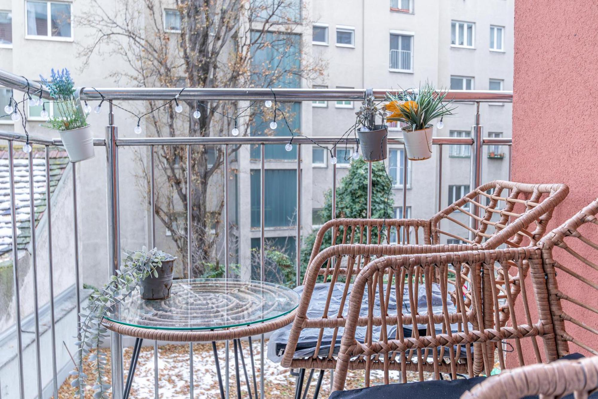 Superb Fully Equipped Apartment, 9 Min To City Center Via Metro เวียนนา ภายนอก รูปภาพ